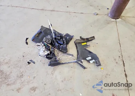 2017 Hyundai Sonata Base z USA, uszkodzony, nr VIN 5NPE24AF6HH583263